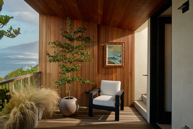 VERT HOUSE
