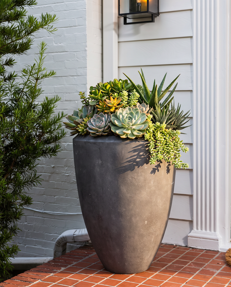 Stele Planter