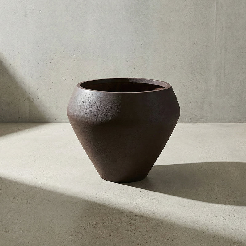 Flint Planter